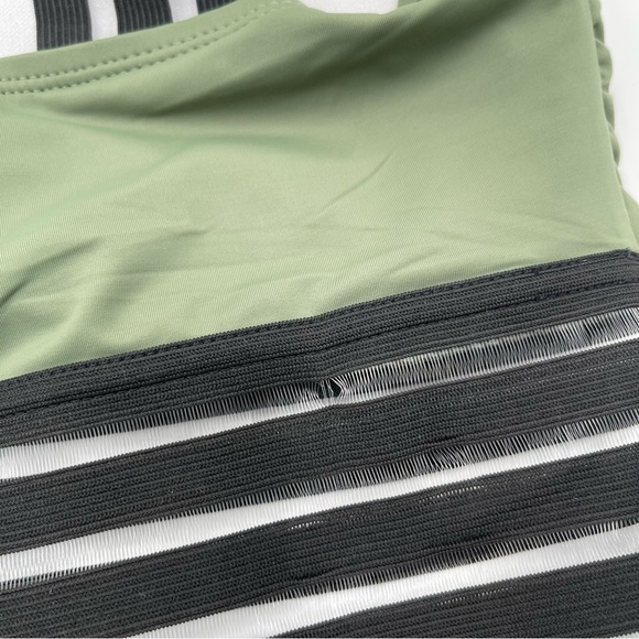 Hilor Women's One Piece Front Crossover Hollow Bathing Suit Size Large NWT - Picture 9 of 12